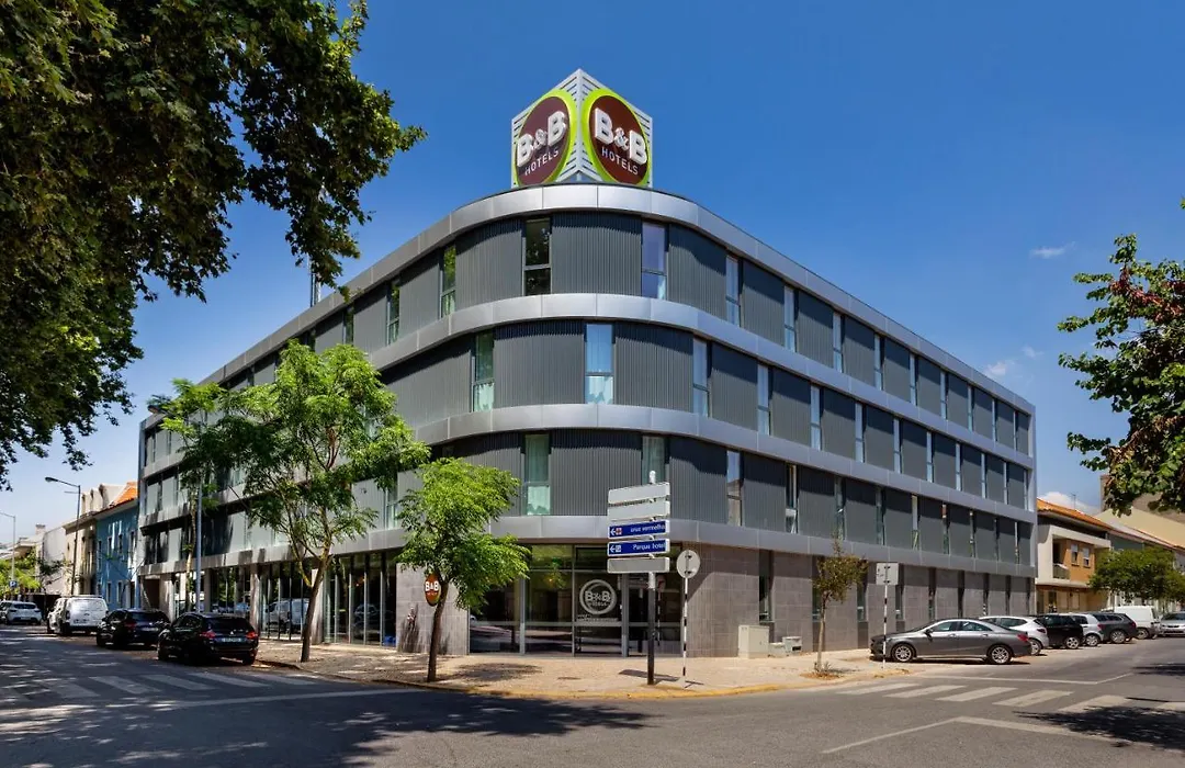 B&B Hotel Lisboa Montijo-1